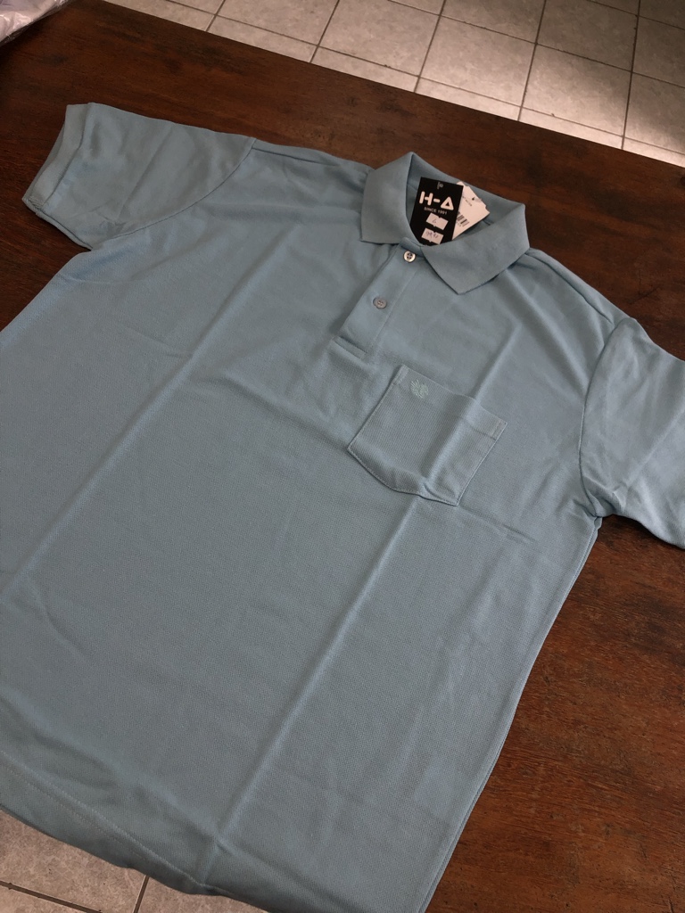 gola polo azul claro
