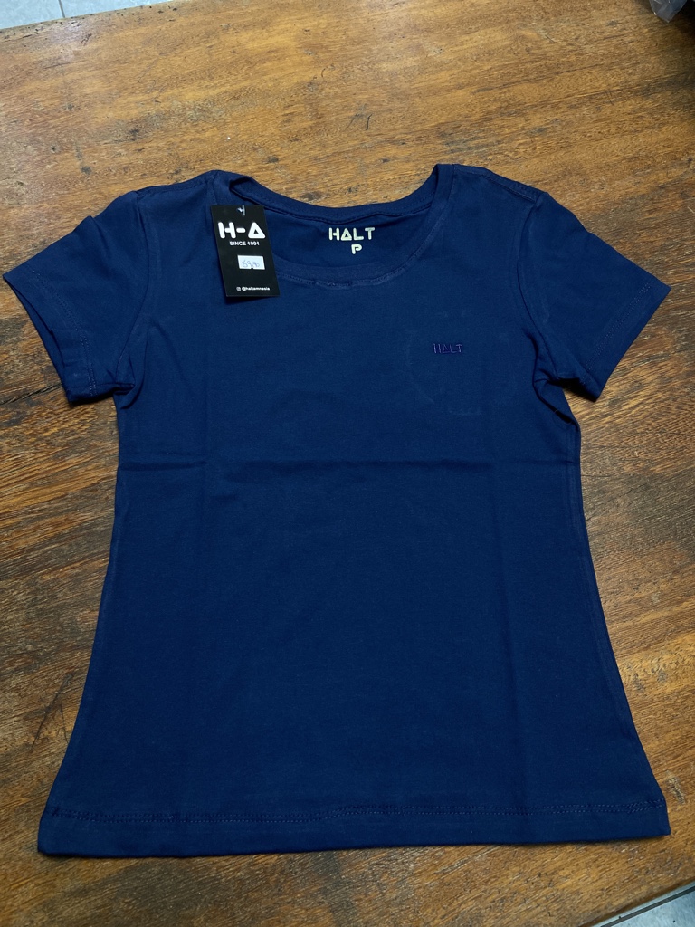 Blusa feminina azul escuro