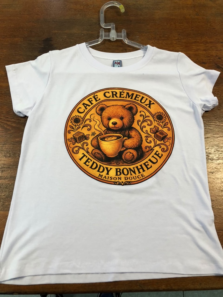 Blusa feminina branca urso