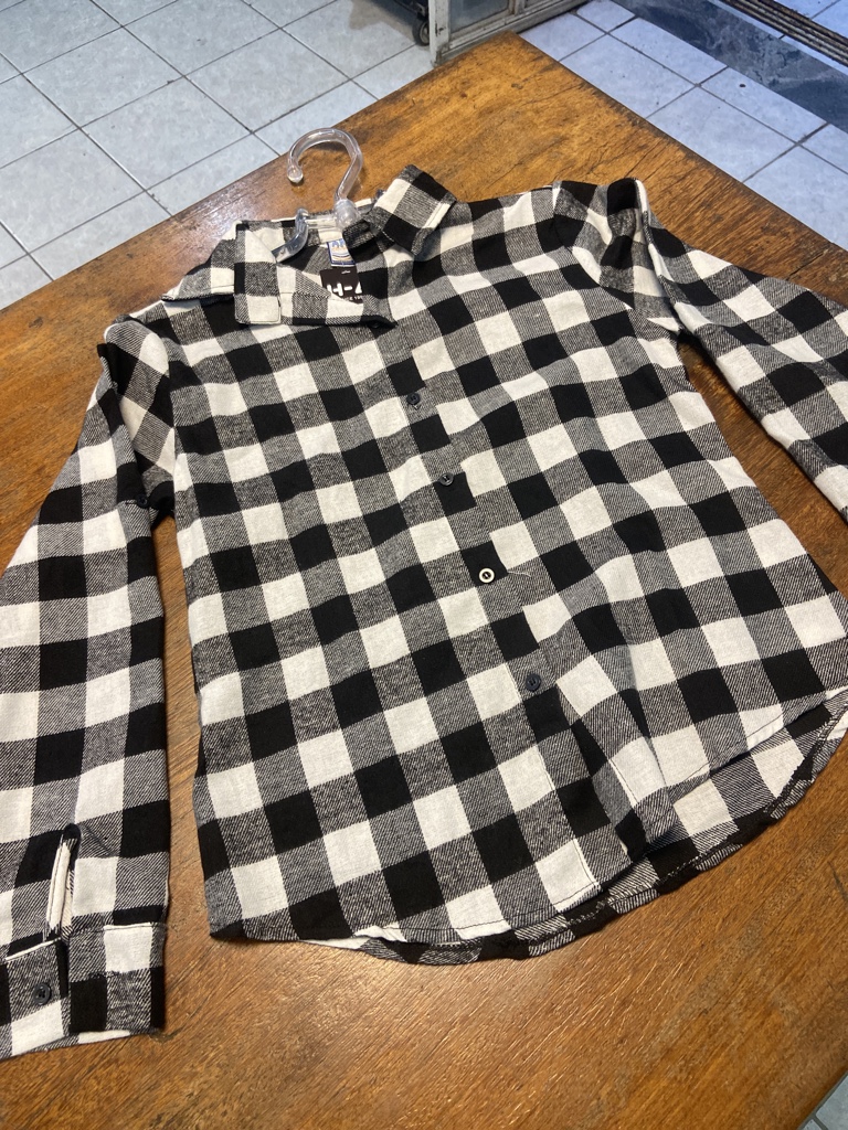 Blusa manga longa xadrez feminina