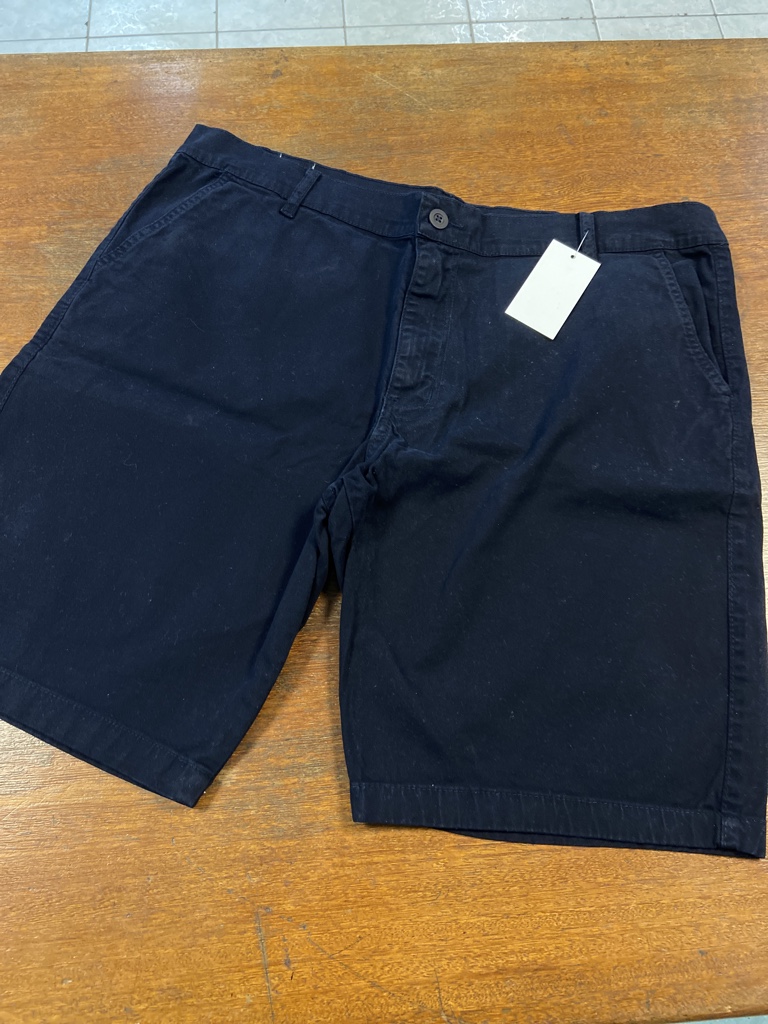 Bermuda masculina azul marinho