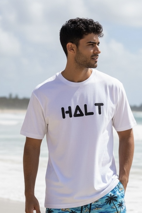 T.shirt branca Halt