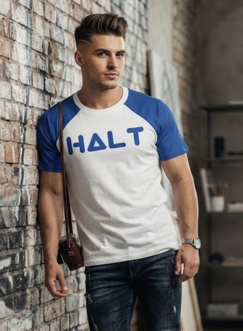 T.shirt branca e azul