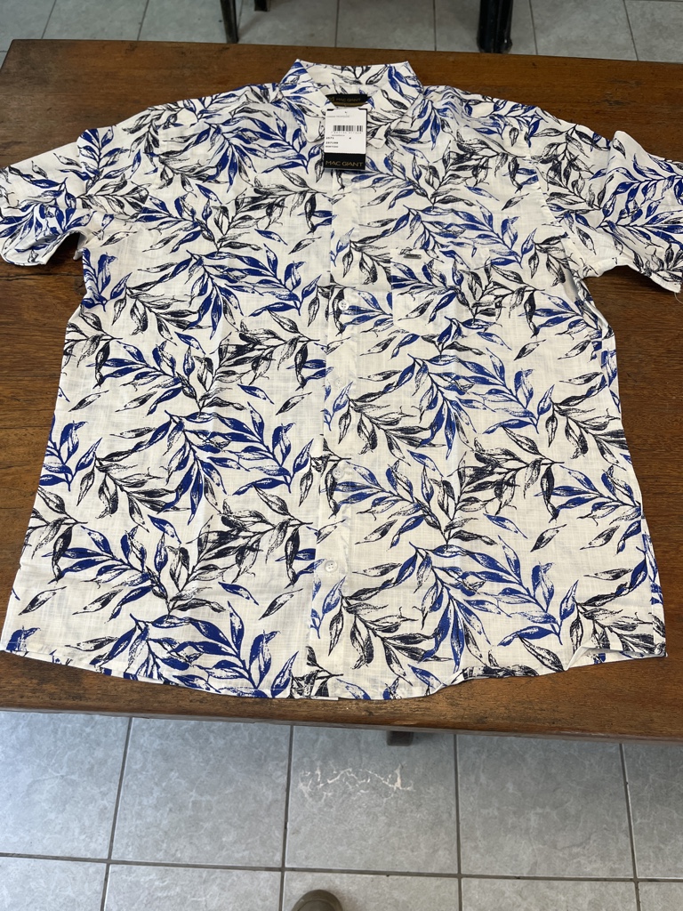 Camisa social manga curta floral