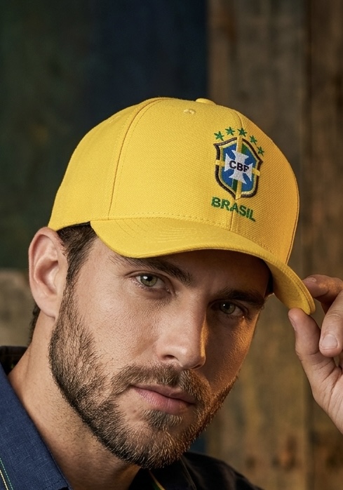 Boné Brasil amarelo