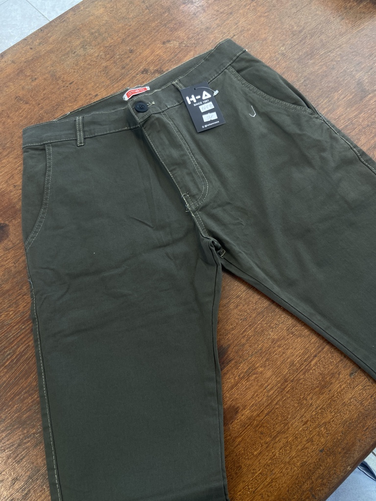 Calça alfaiataria verde escuro masculina