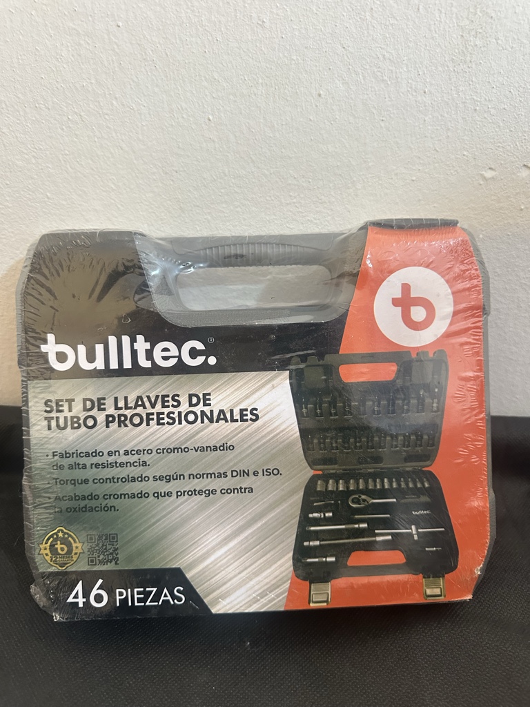 SET LLAVES 46 PIEZAS