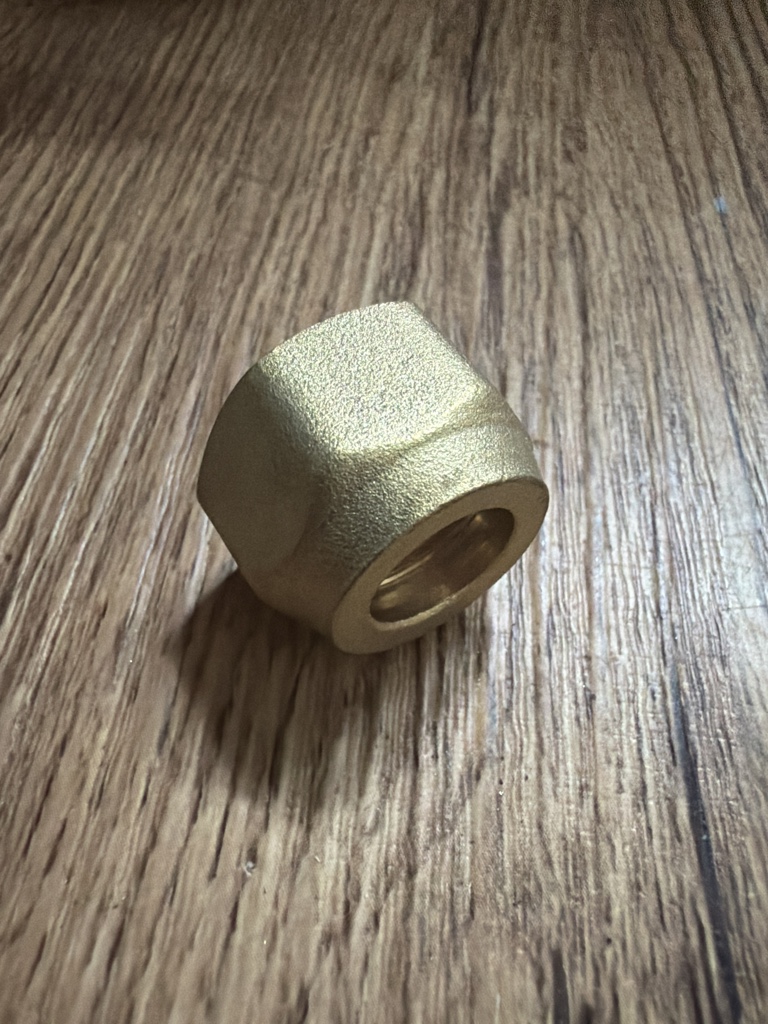 Tuerca bronce hexagonal 1/2