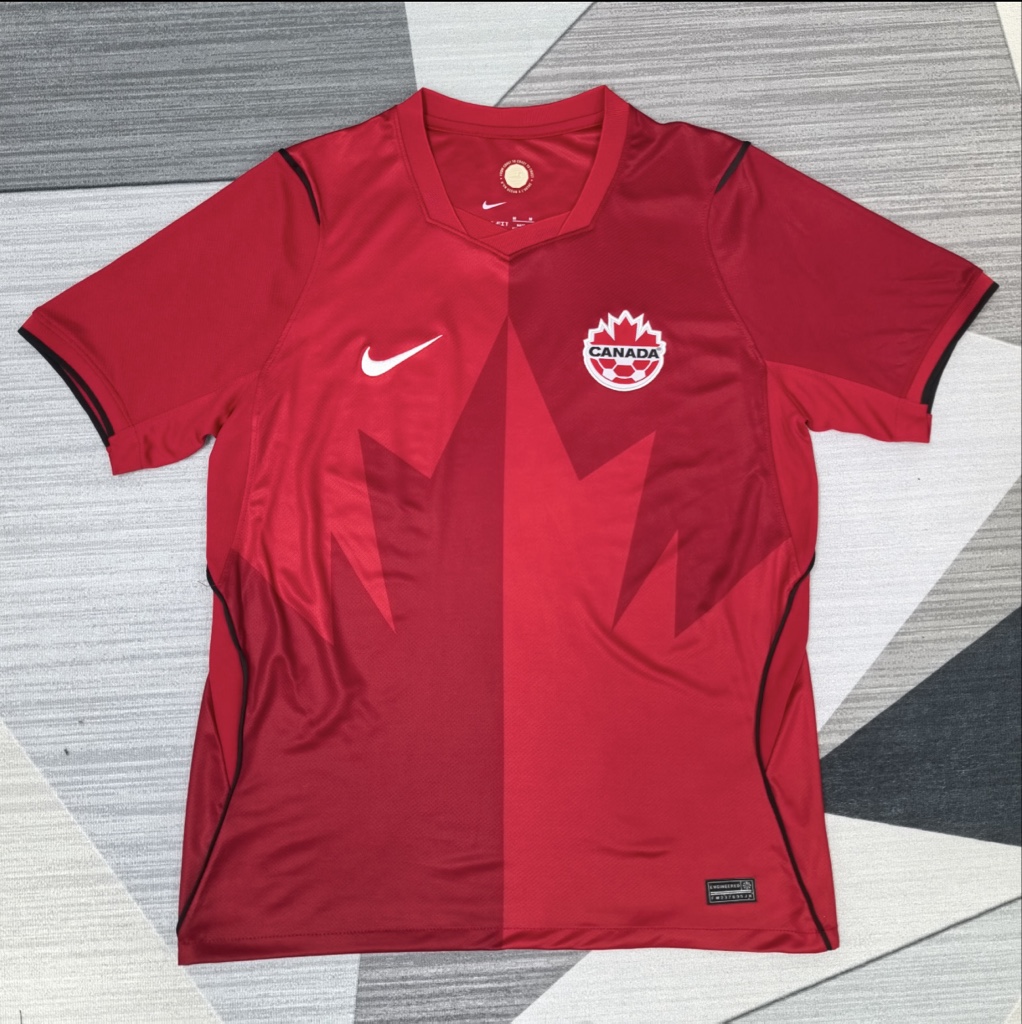 Jersey Canadá Local 2026 Versión Fan