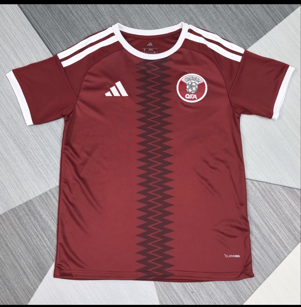Jersey Qatar Local 2026 Versión Fan