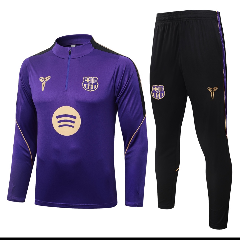 Conjunto Entrenamiento  Barcelona Kobe Strike
