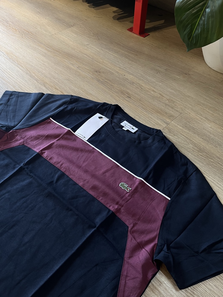 Lacoste camiseta azul vino