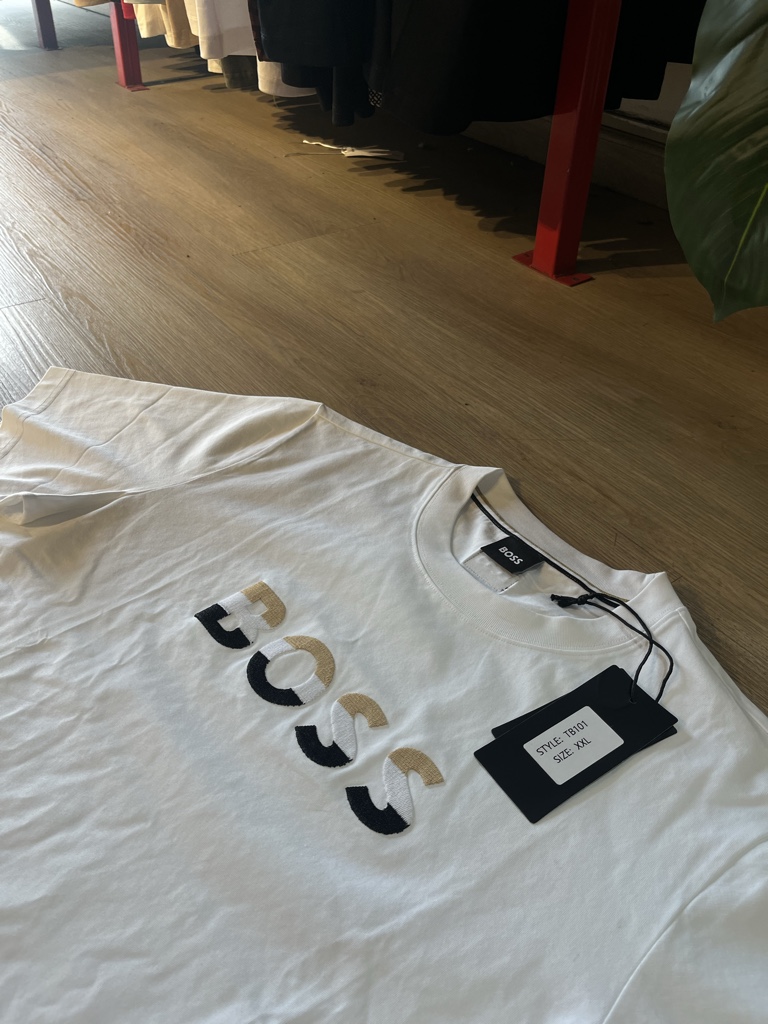 BOSS camiseta white luxury