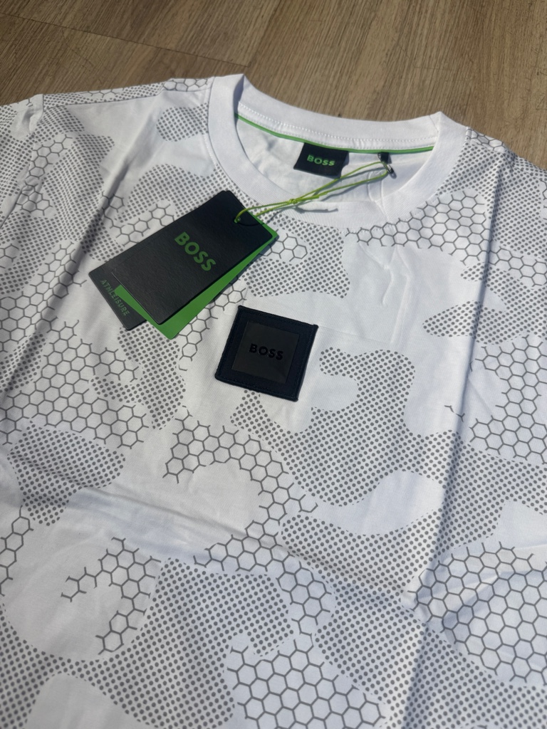Boss camiseta blanca camuflada 4927