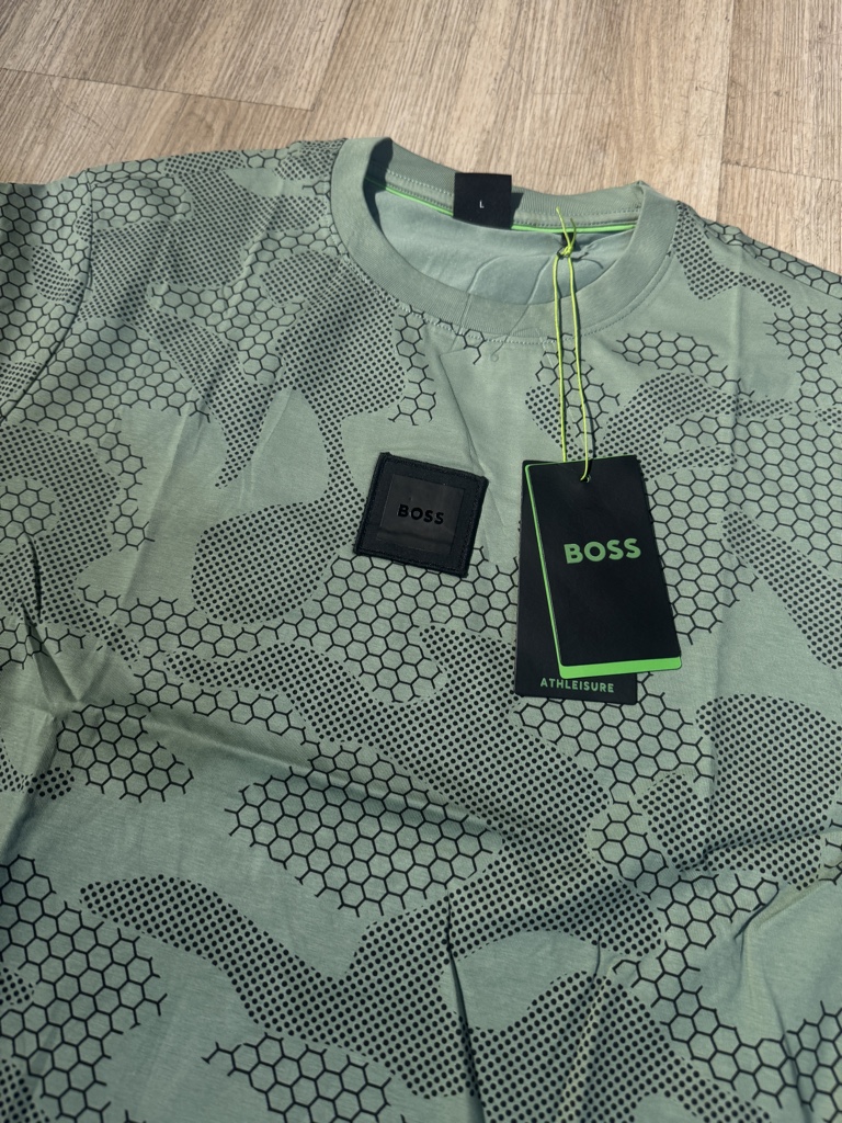 BOSS camiseta verde estampada 4927