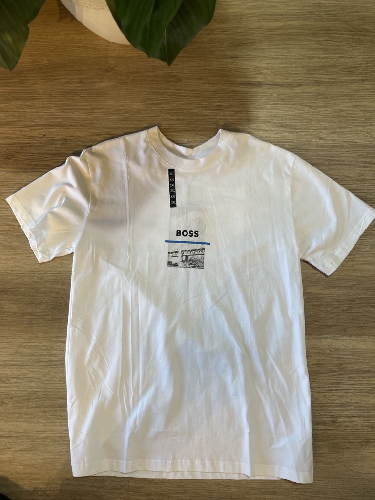 BOSS camiseta white