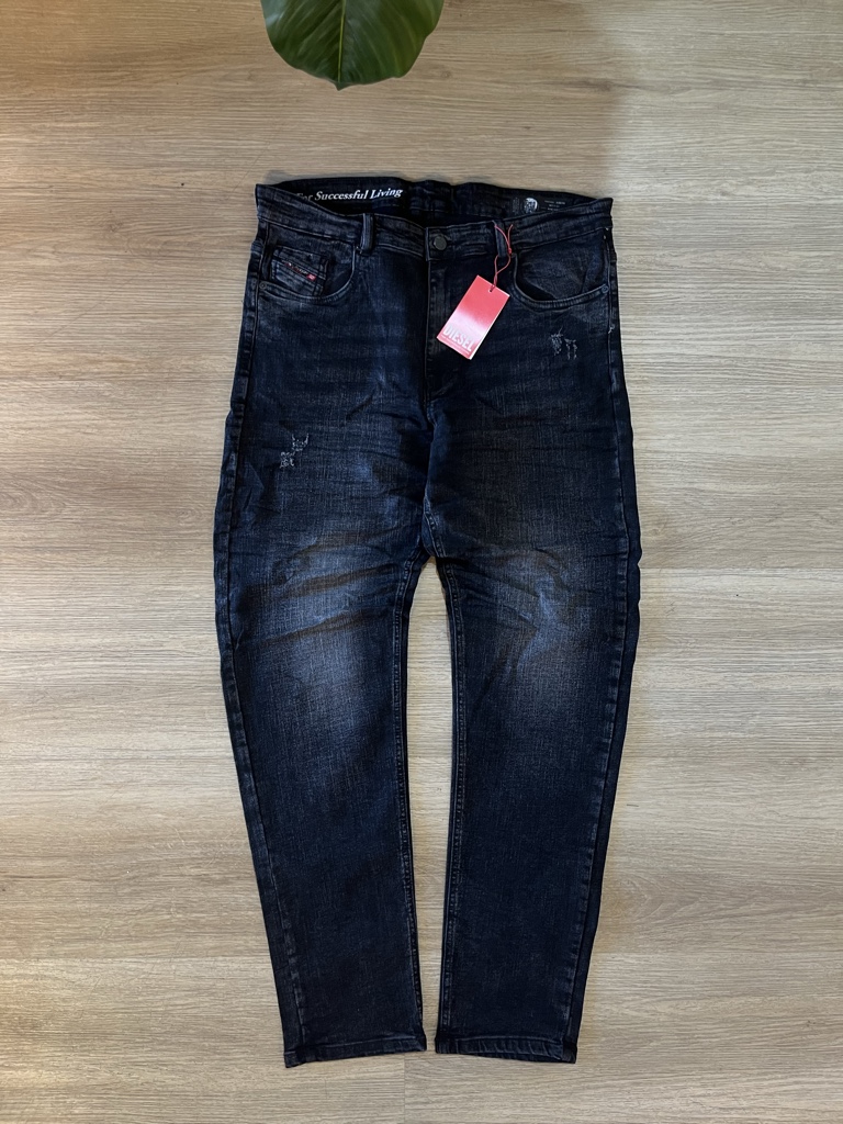 Diesel Jean oscuro C-509