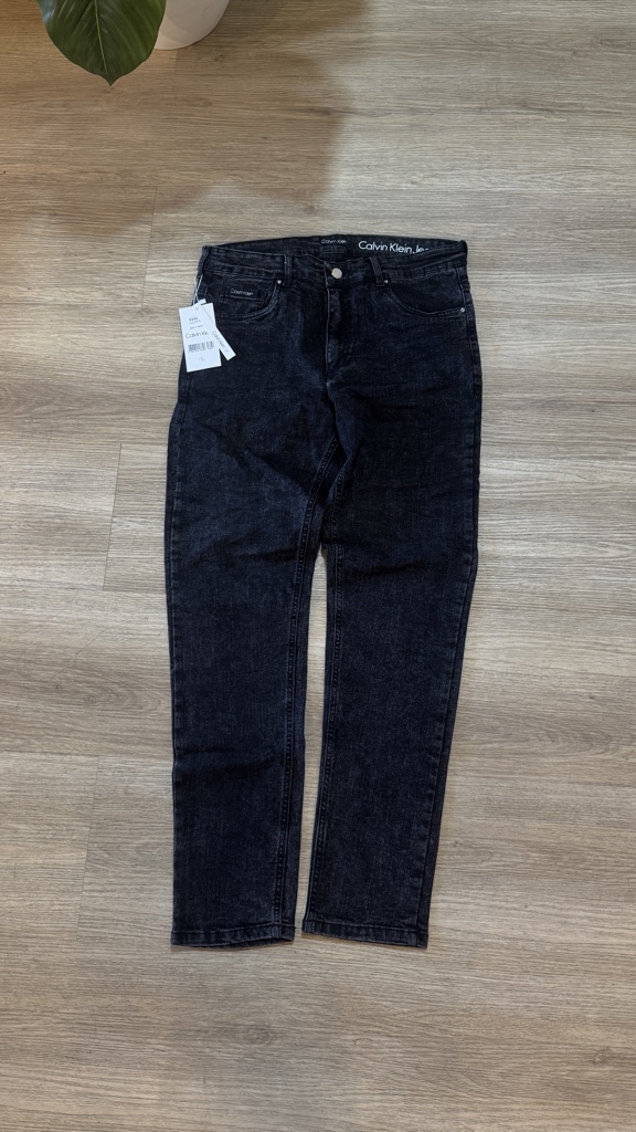 Pantalón Calvin Klein C-542
