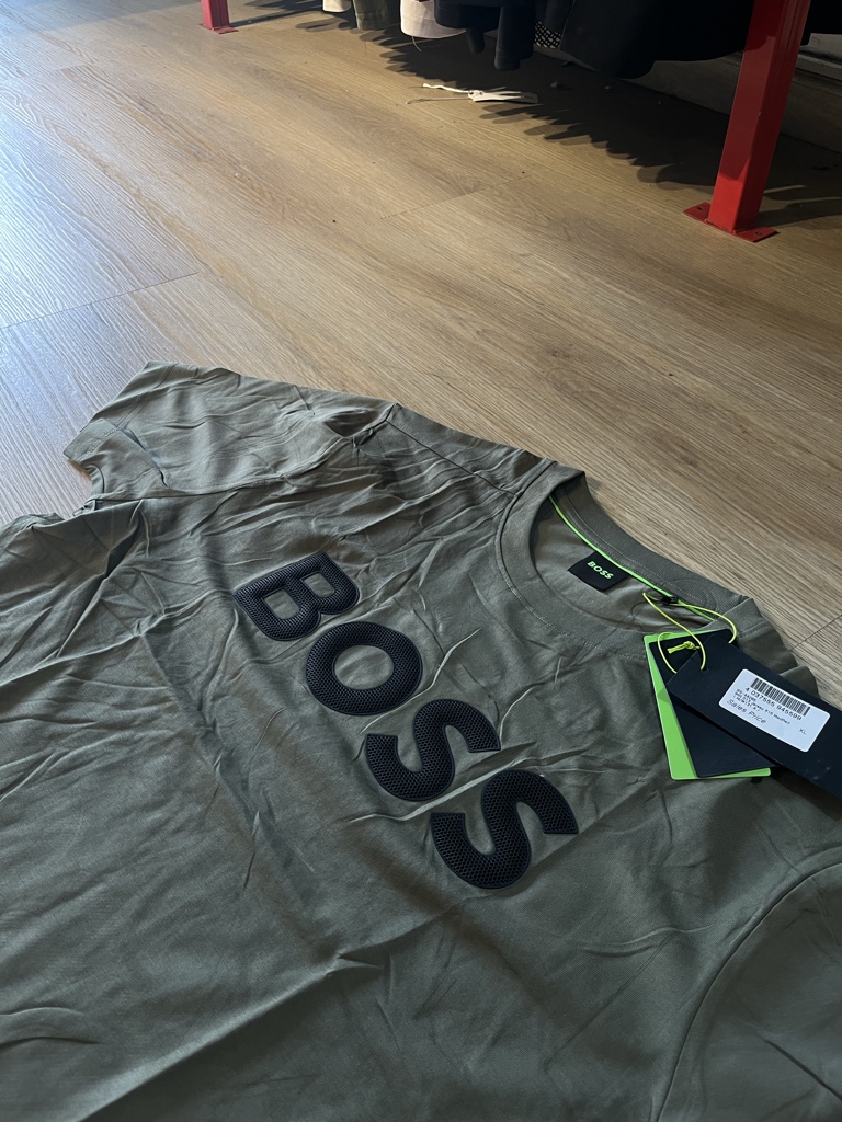 Boss camiseta verde oliv