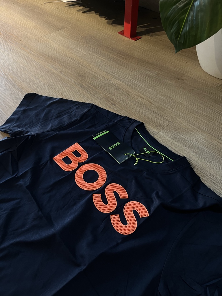 BOSS camiseta negra 44285
