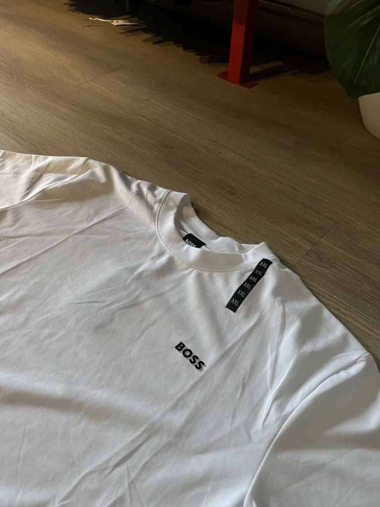 BOSS camiseta blanca luxyry