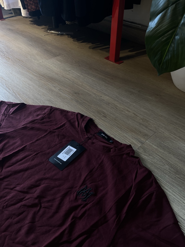AMIRI camiseta vinotinto
