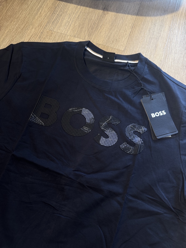 BOSS camiseta negra 44653