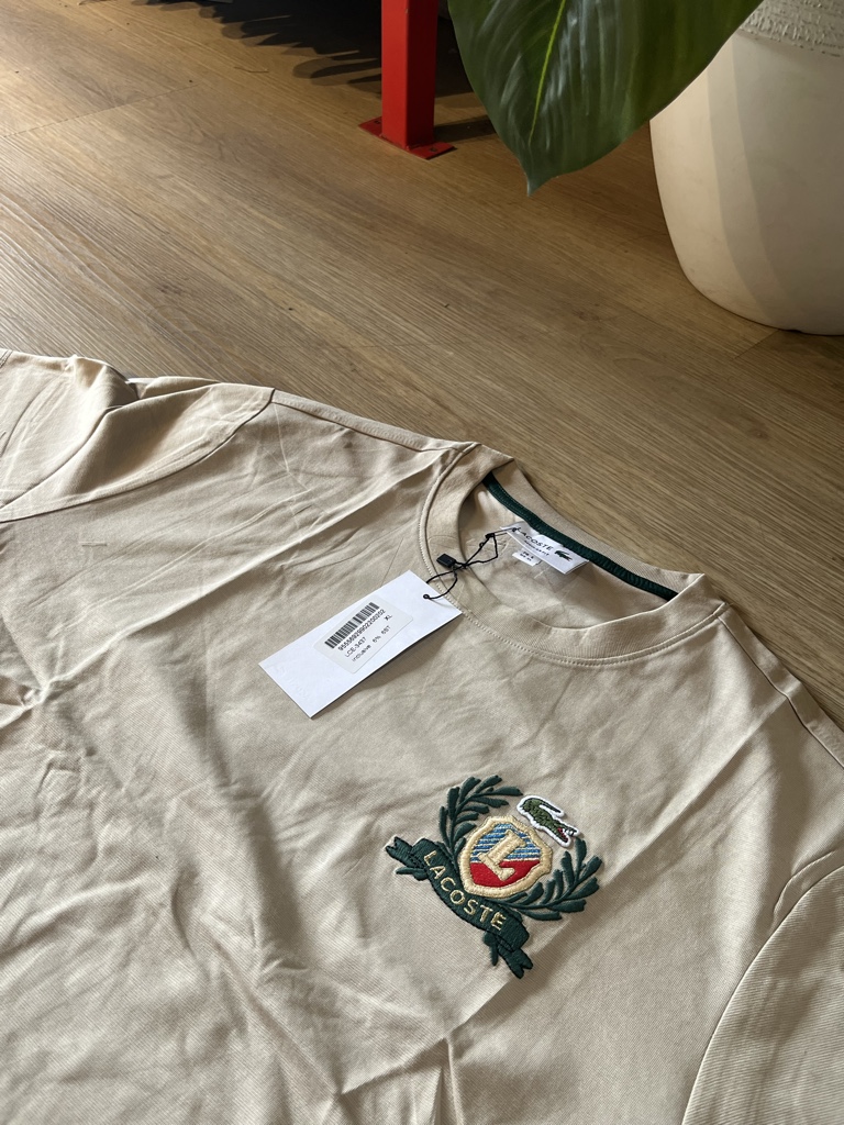 Lacoste camiseta beige