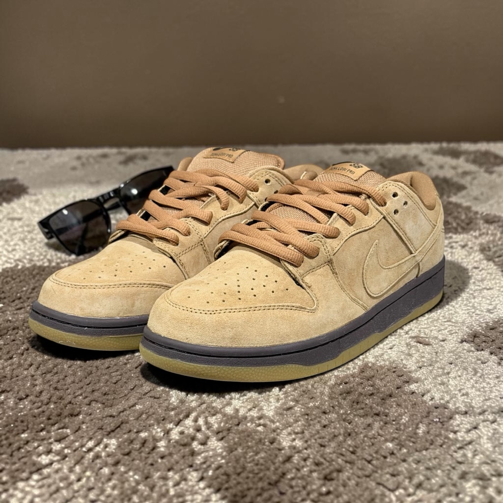 Dunk Low beige