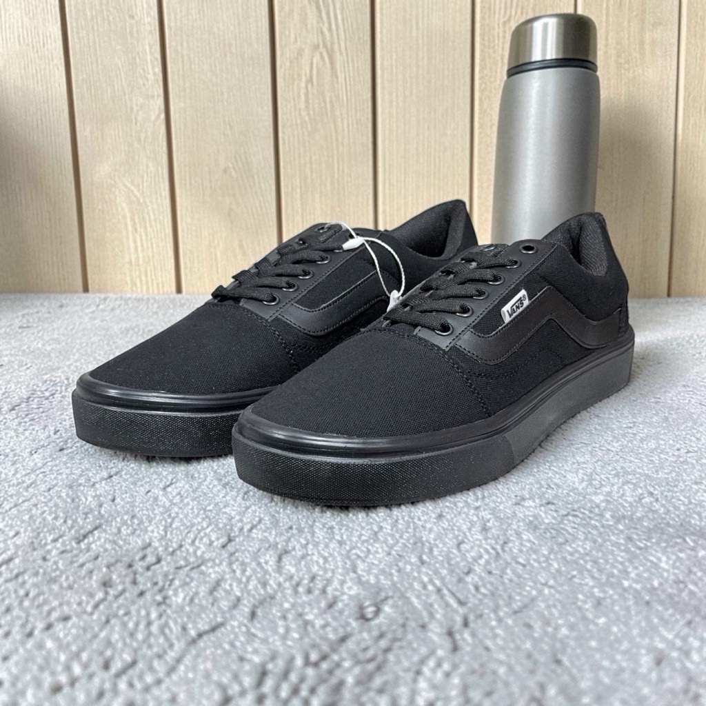 Vans negros