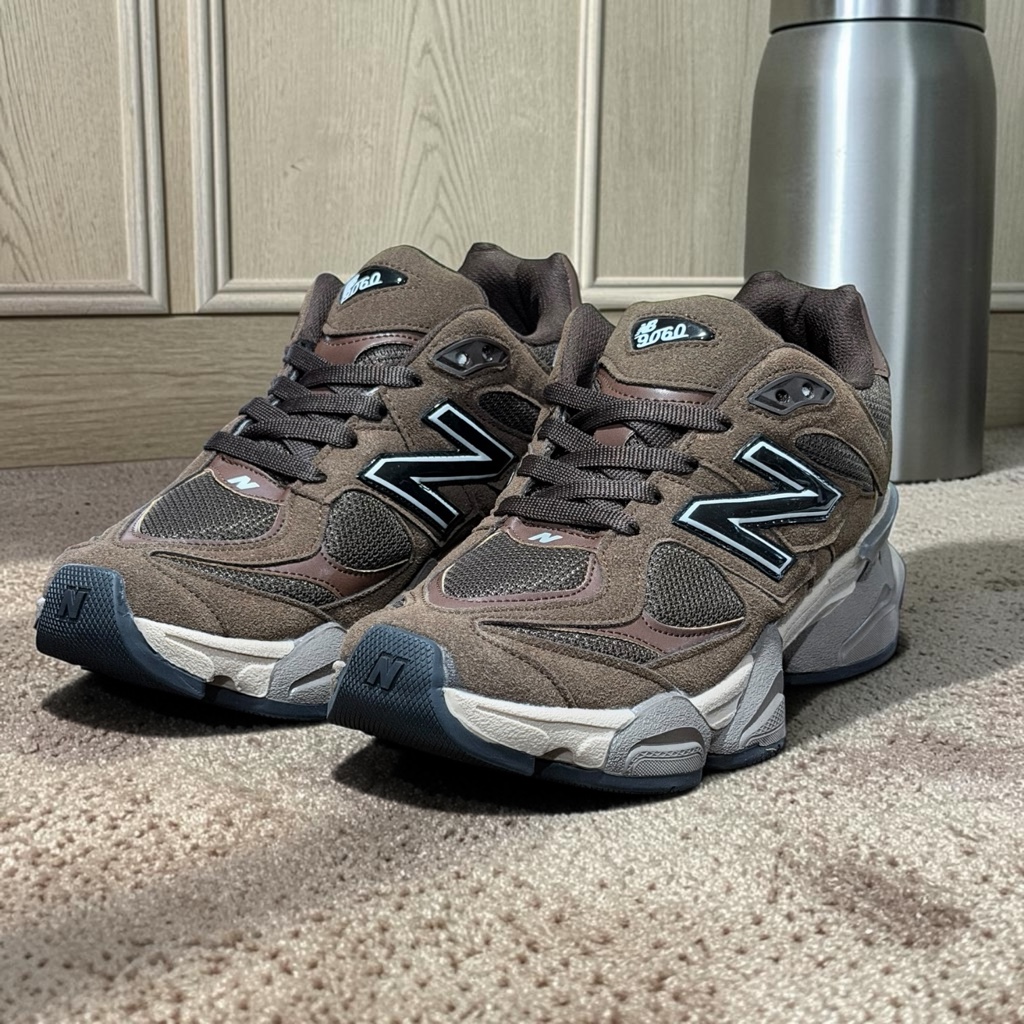 NB 9060 cafes