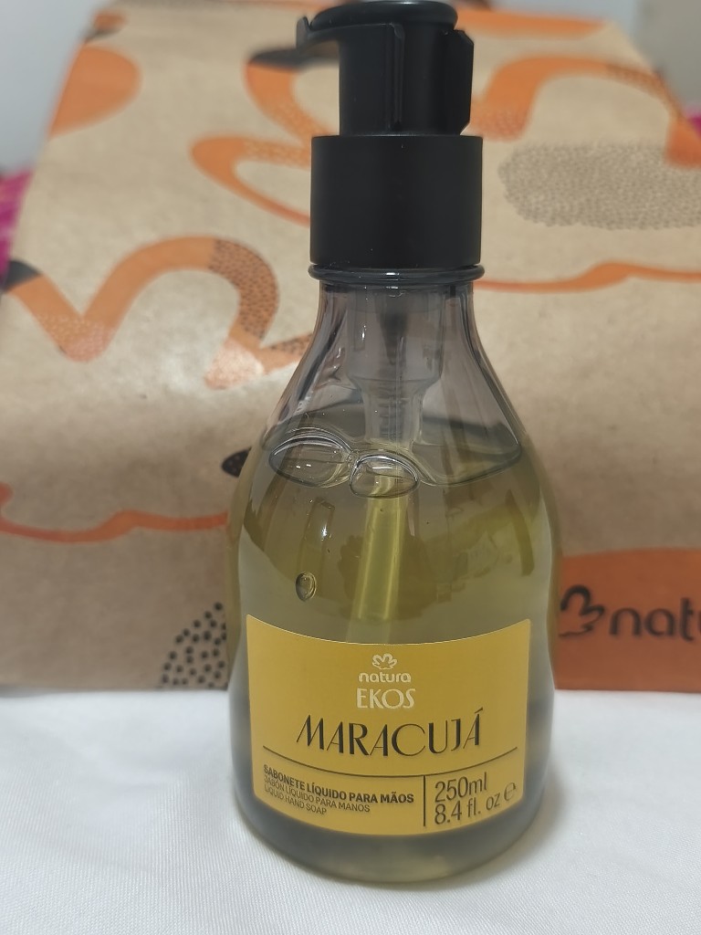 Natura Ekos Maracujá sabonete líquido para manos 250 ml