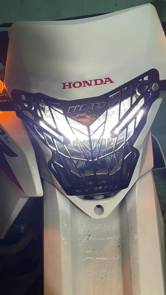 Cubre optica para Honda XR190
