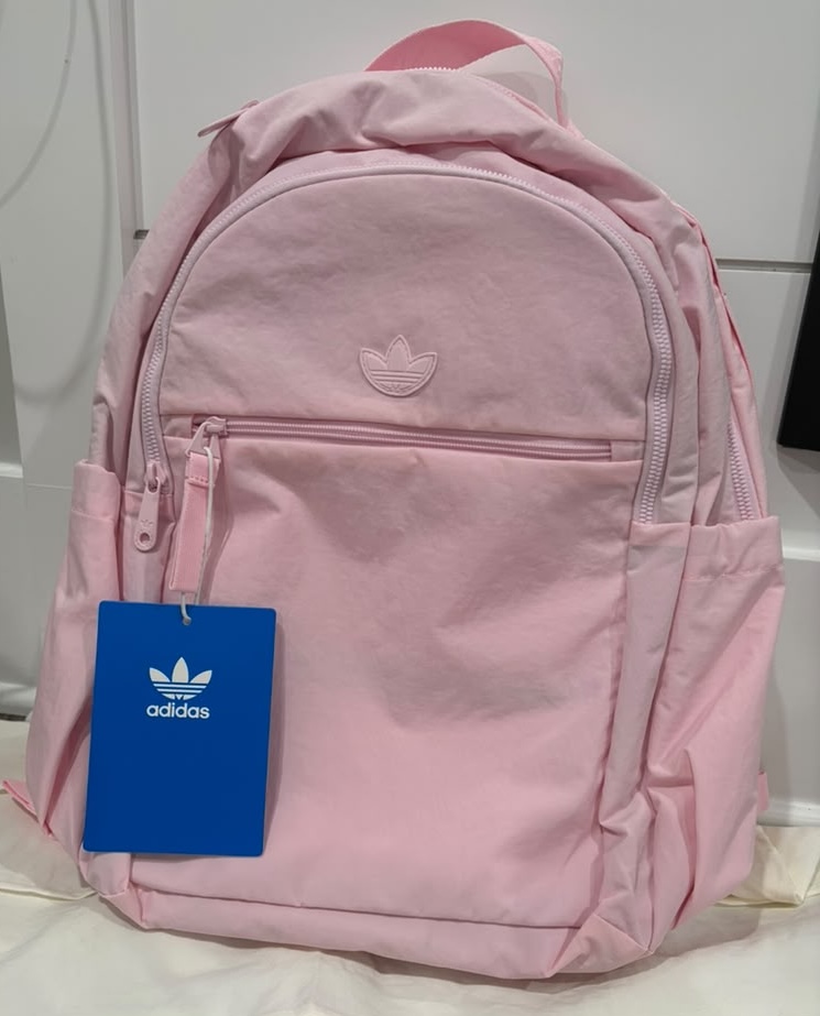 💗 Mochila Adidas Originals – Estilo, comodidad y calidad 🌸