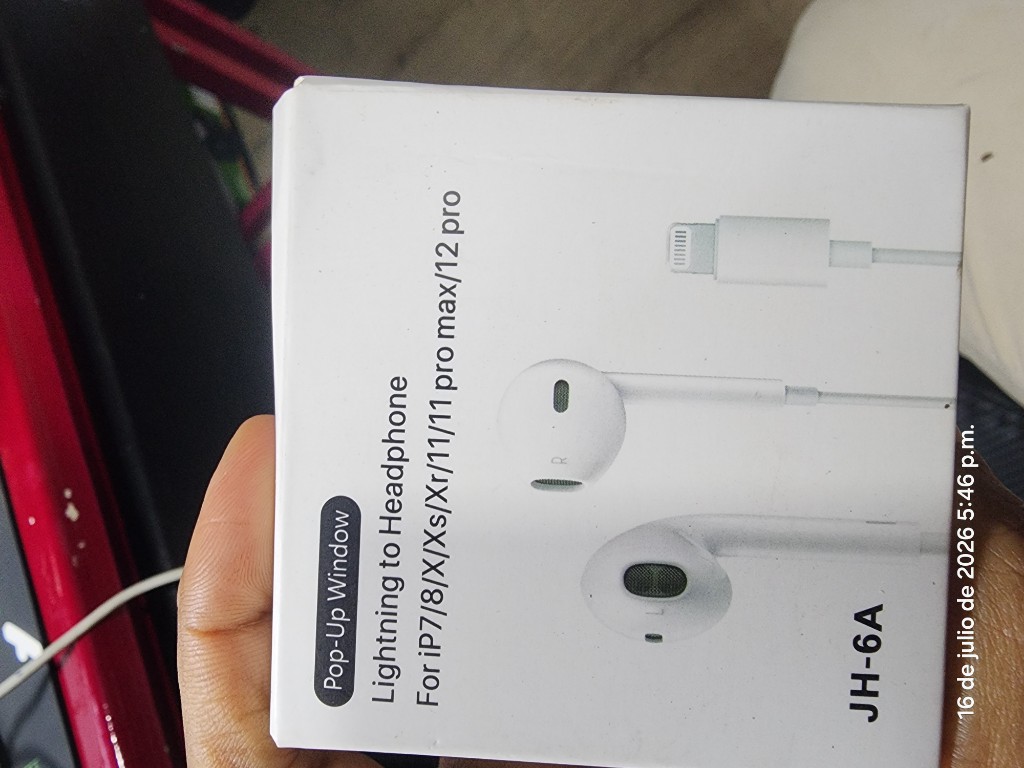 audifonos Lightning blancos