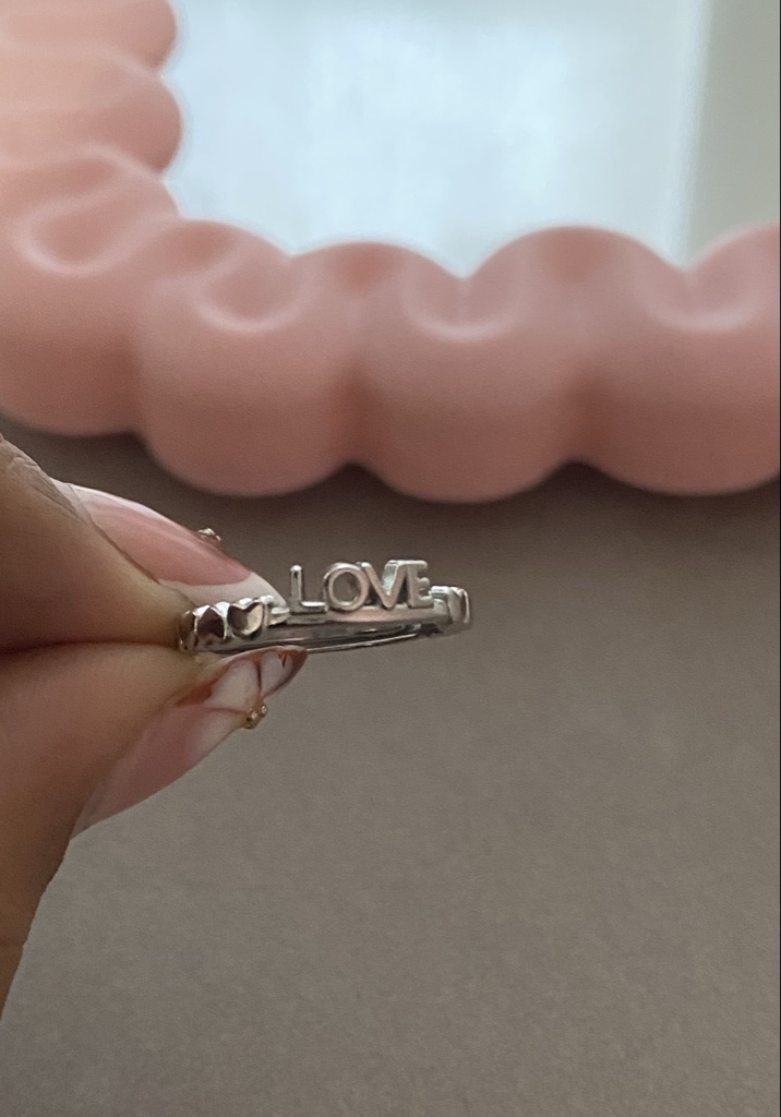 Anillo love regulable