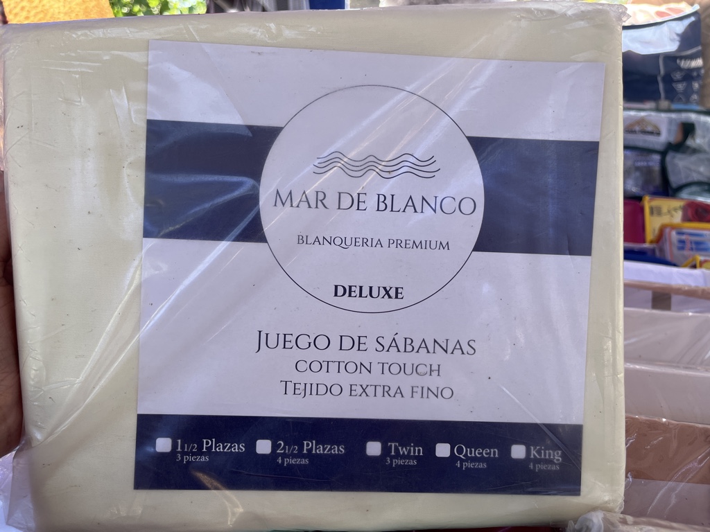JUEGO DE SÁBANAS TWIN 180 HILOS /1P 1/2 “DELUXE”