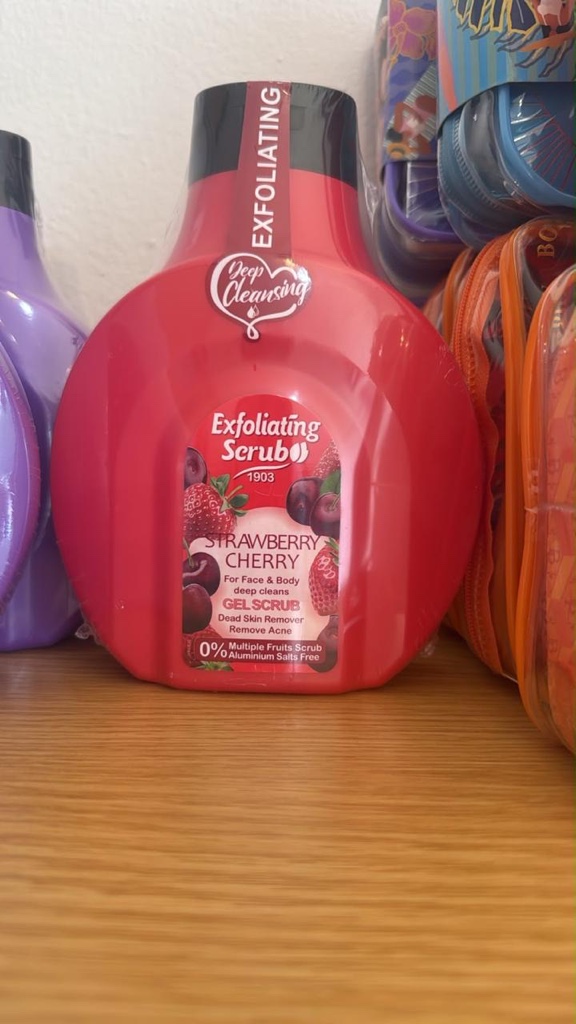 exfoliante fresa cereza