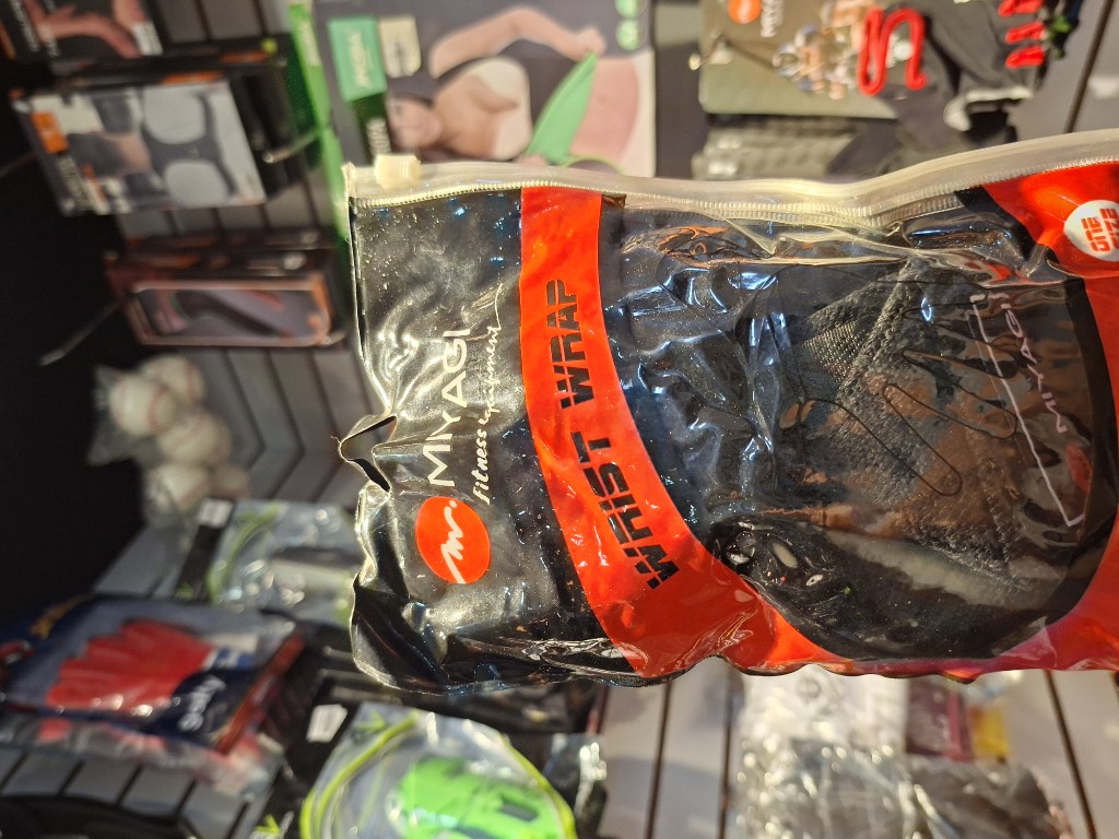 MUÑEQUERA WRIST WRAP MIYAGI