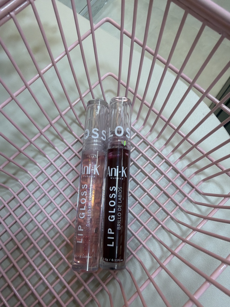 Lip gloss