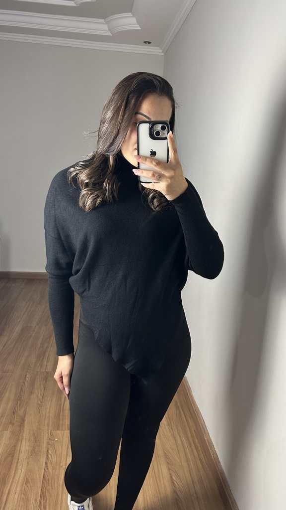 Blusa modal assimétrica ( M309 MiMi)