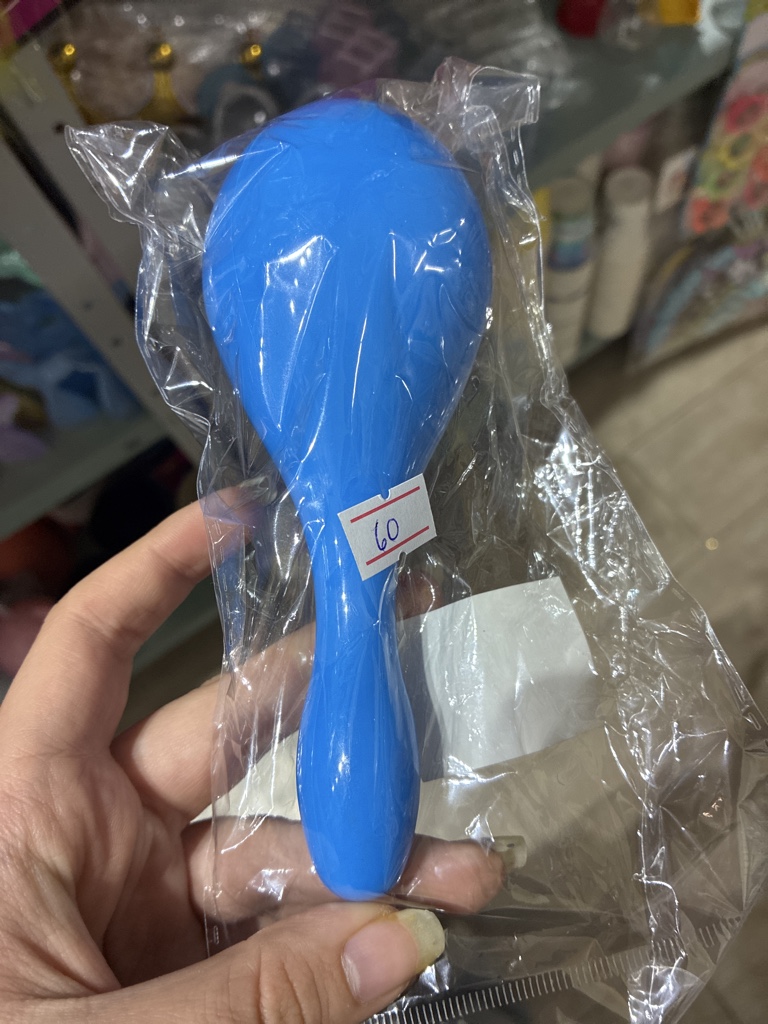 maracas de colores de plastico(mate)