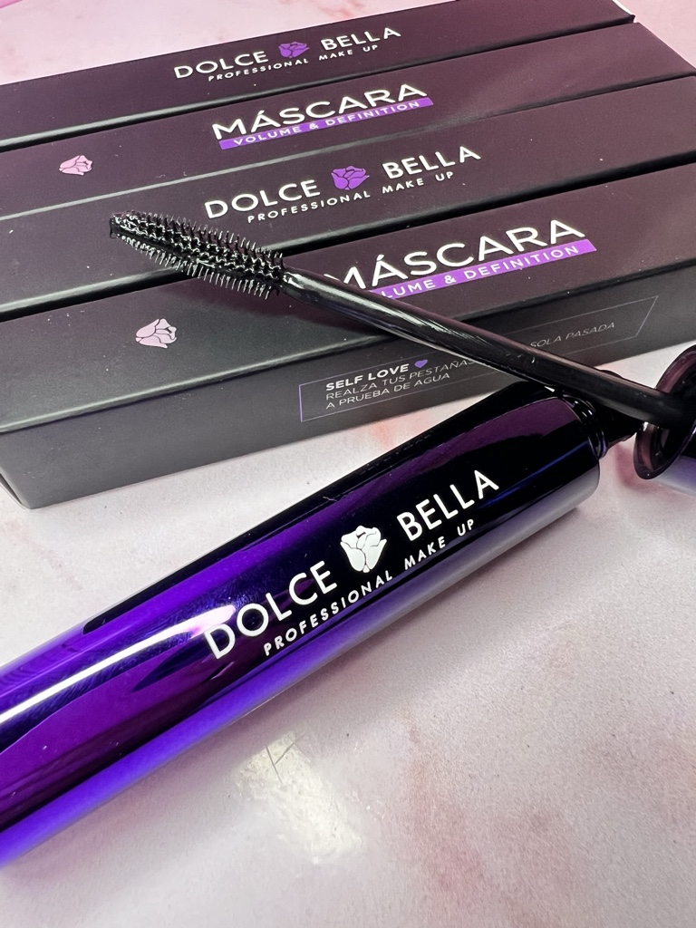 MÁSCARA DE PESTAÑAS DOLCE BELLA 1