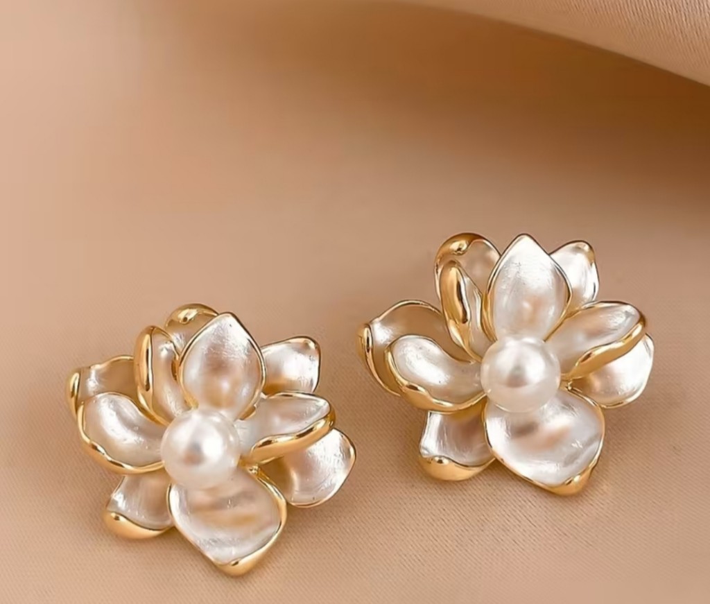 Aros flor perlados