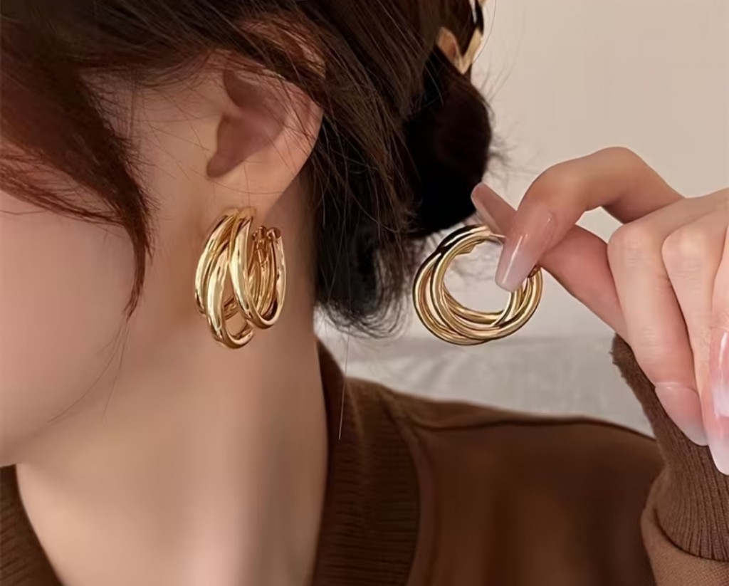 Aros dorados dobles