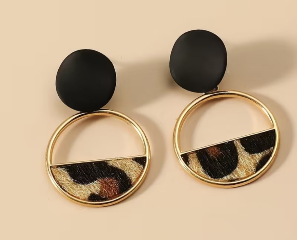 Aros negros geometricos