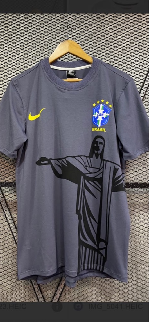 Nike camiseta gris Brasil