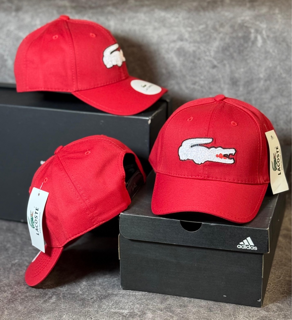 Lacoste gorra roja