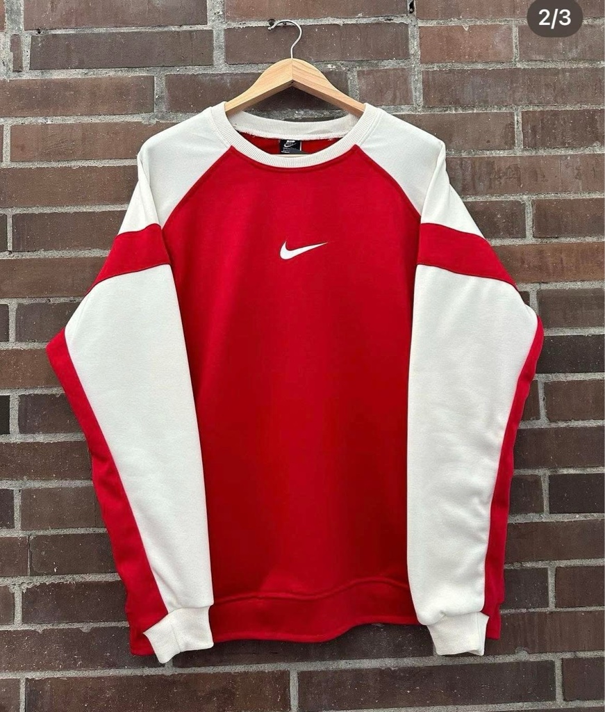 Nike buso rojo