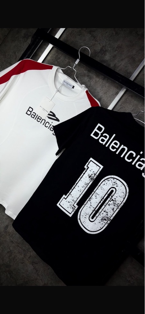 Balenciaga camiseta blanca M L